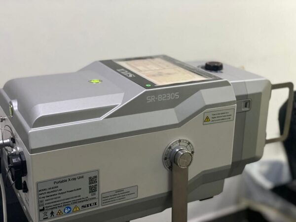 Rayos X Portatil SIUI SR-8230S - Imagen 4